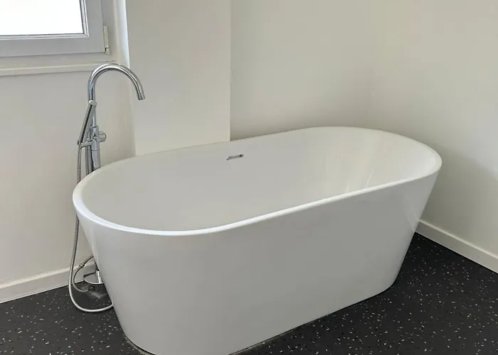 Tromso - 6p - Hyper-centre - Agreable Et Paisible 兰斯